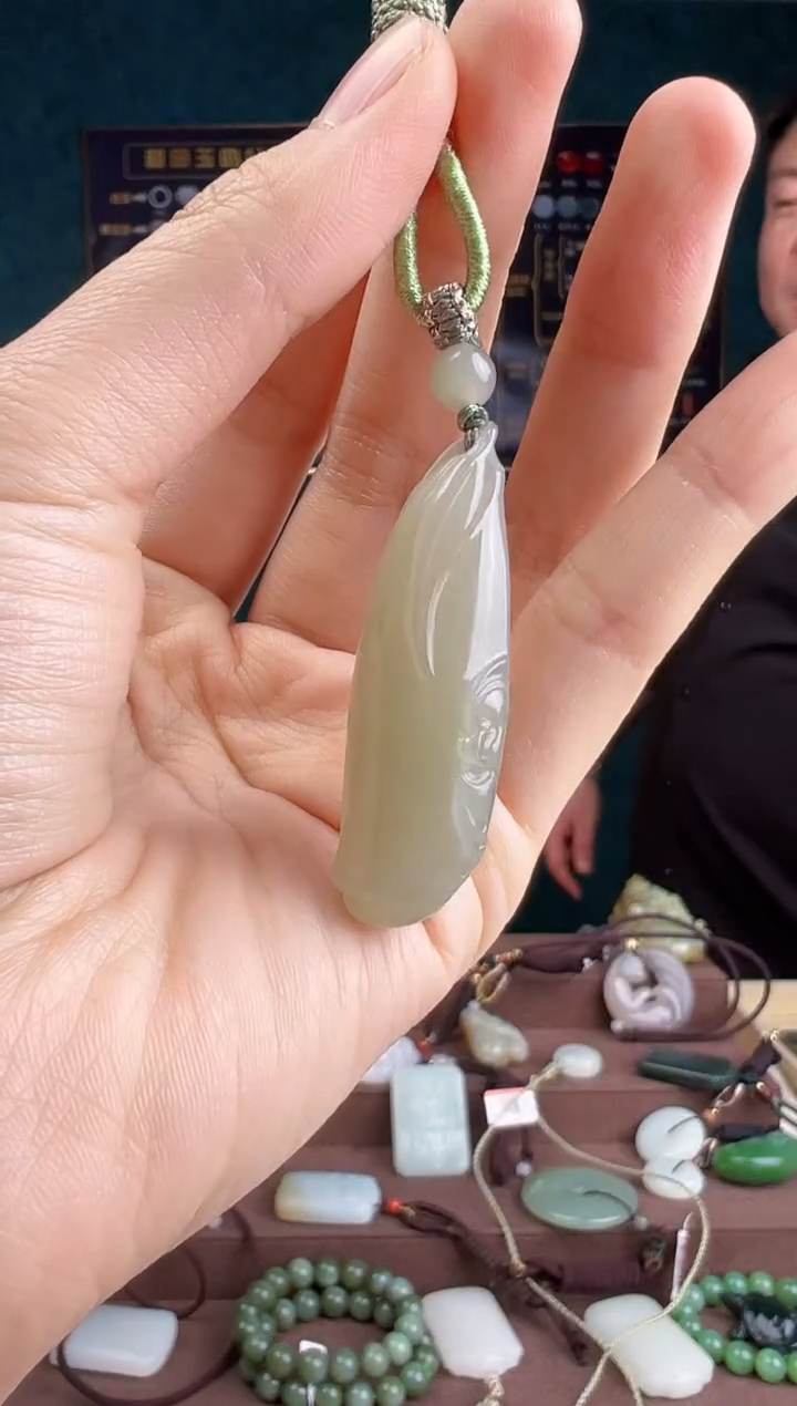 【闪购商品】和田玉颈饰未镶嵌ZZ 拍一发一 多样性发货