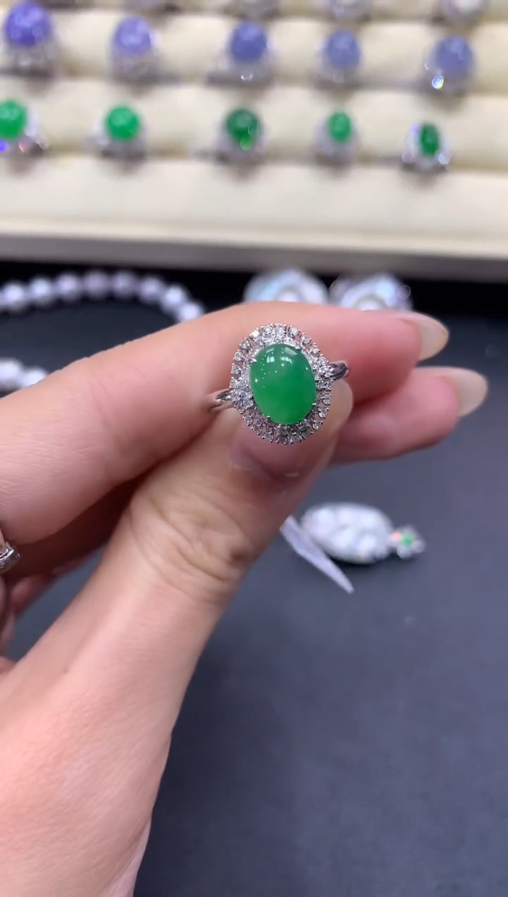 【闪购商品】翡翠戒指18K金镶嵌a78      