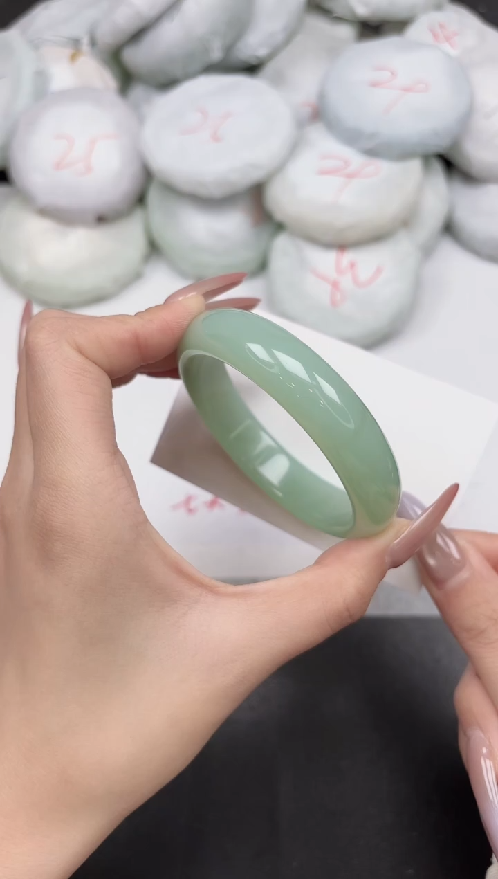 东凌女款手镯365-56.4