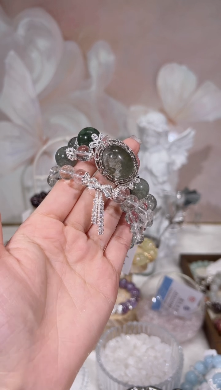 【闪购商品】水晶手链未镶嵌天然水晶默认微瑕 多样性发货发其一