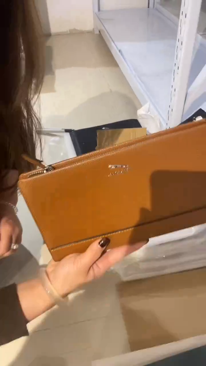 头层牛皮950品牌男包清货中（不要卡单，理性消费)