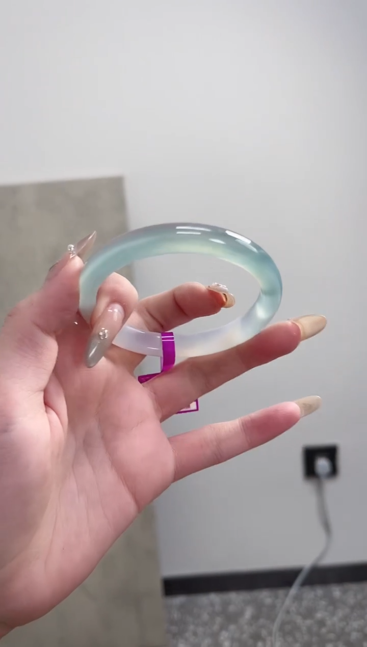 【闪购商品】玛瑙/玉髓手镯未镶嵌58圈