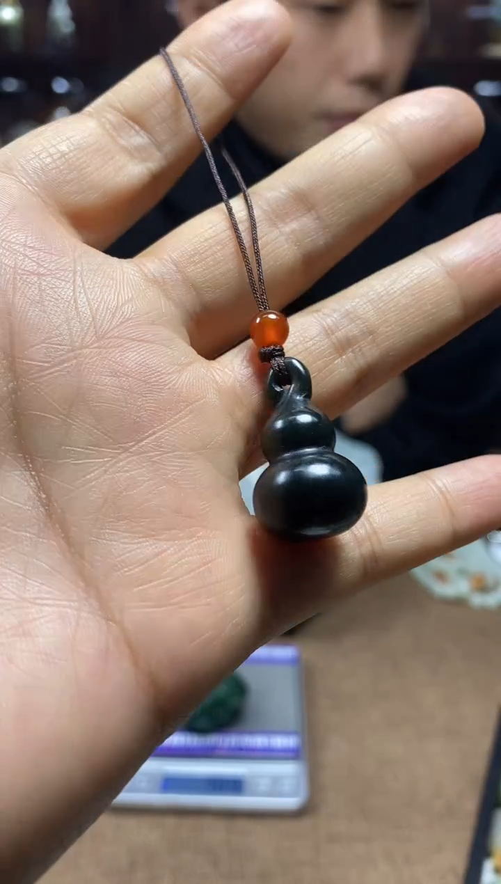 【闪购商品】和田玉颈饰未镶嵌挂件