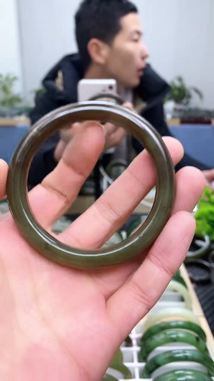 【闪购商品】和田玉手镯未镶嵌58.7