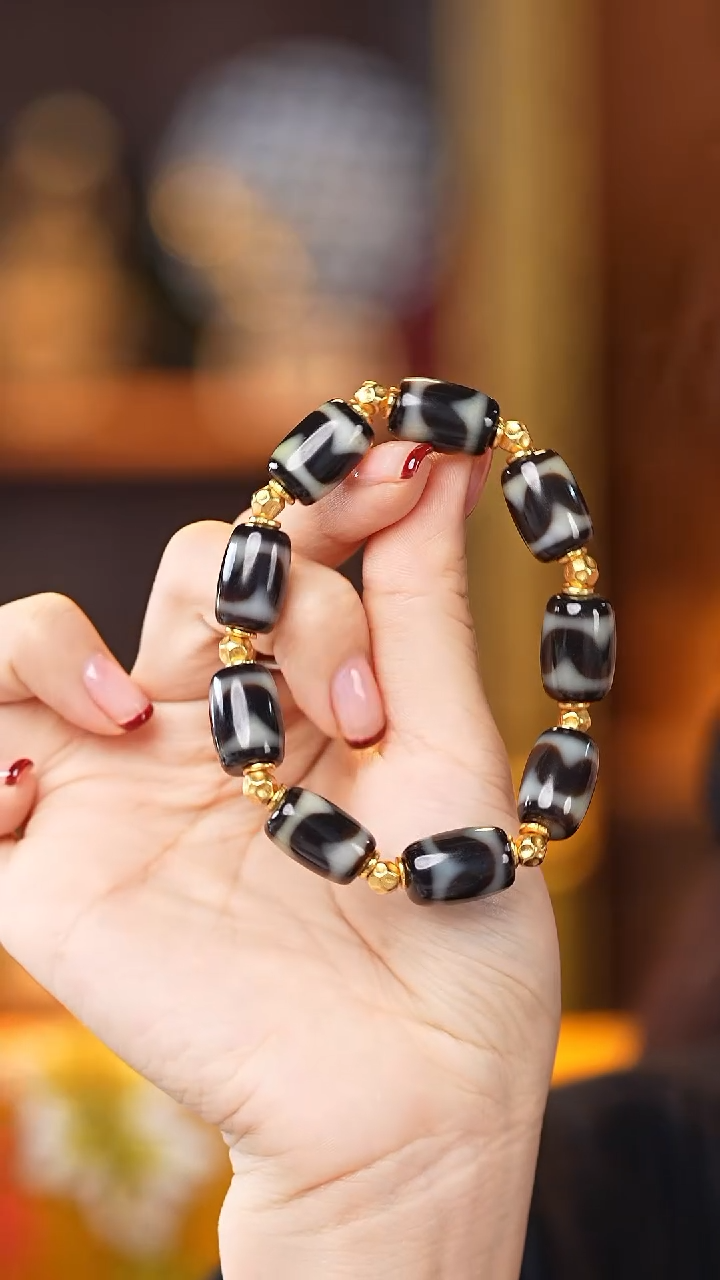 玛瑙/玉髓（覆膜）颈饰未镶嵌牙牙手串