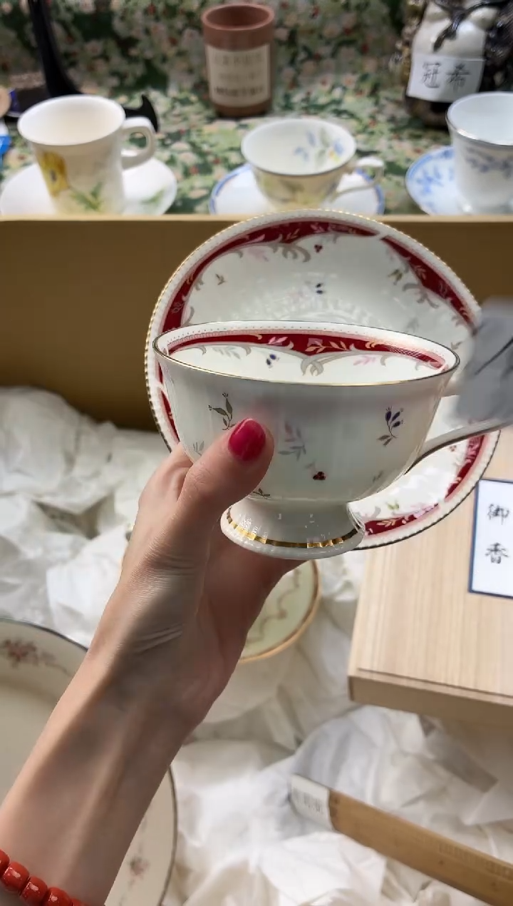 瓷片三*       C412