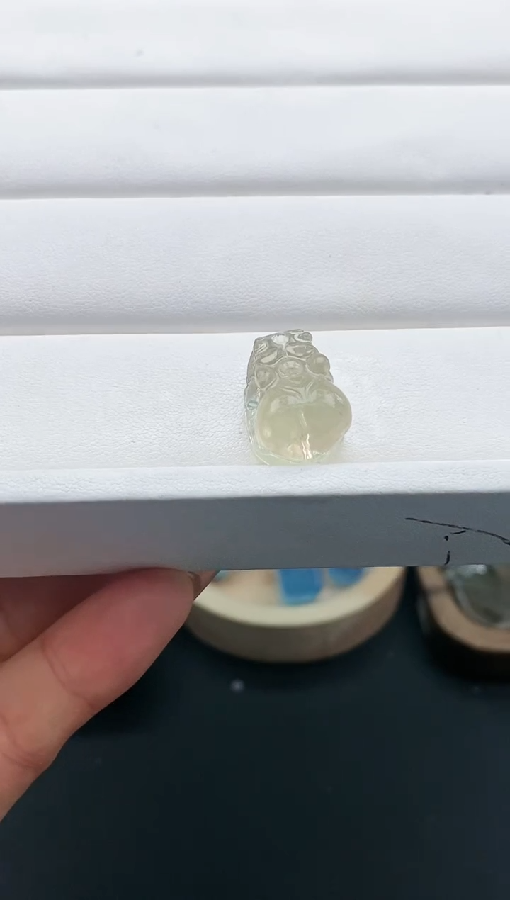 【闪购商品】萤石颈饰未镶嵌99a多样性发其一/1.15/1个