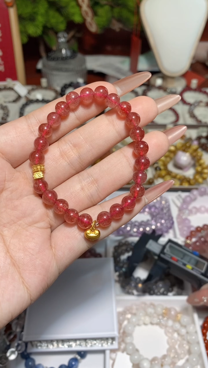 【闪购商品】水晶手串未镶嵌草莓晶7mm+