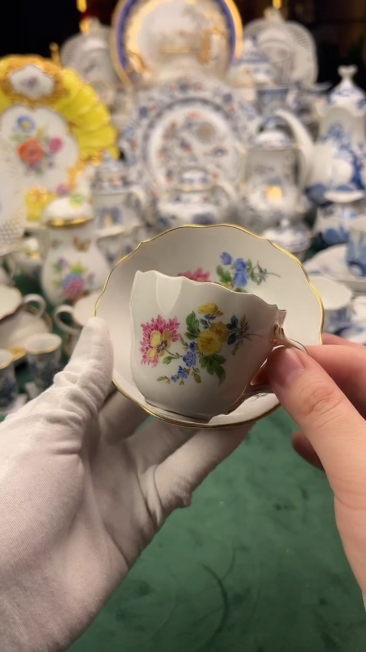 瓷片梅森花绘摩卡杯碟