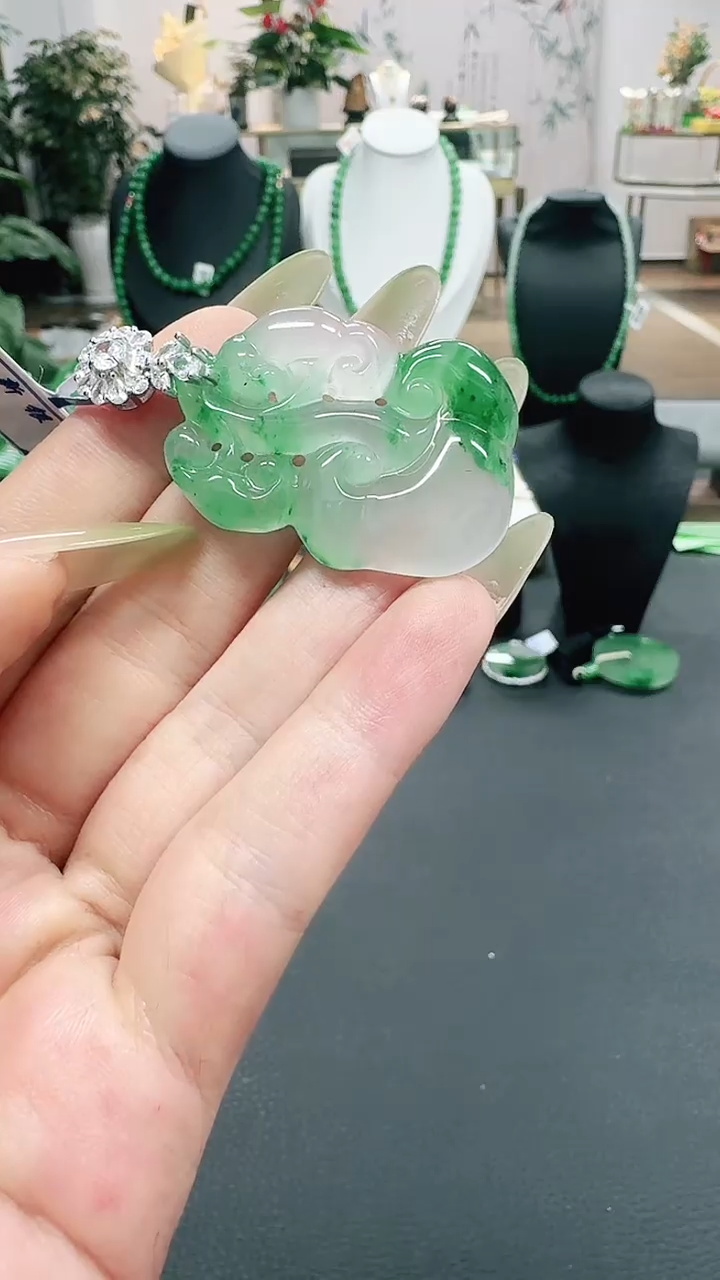 未镶嵌1石英质玉（非洲翠）/7698