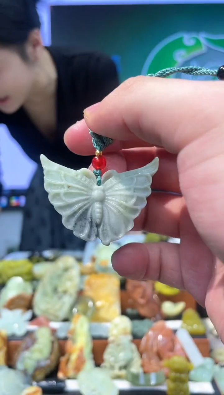 【闪购商品】岫玉吊坠未镶嵌·