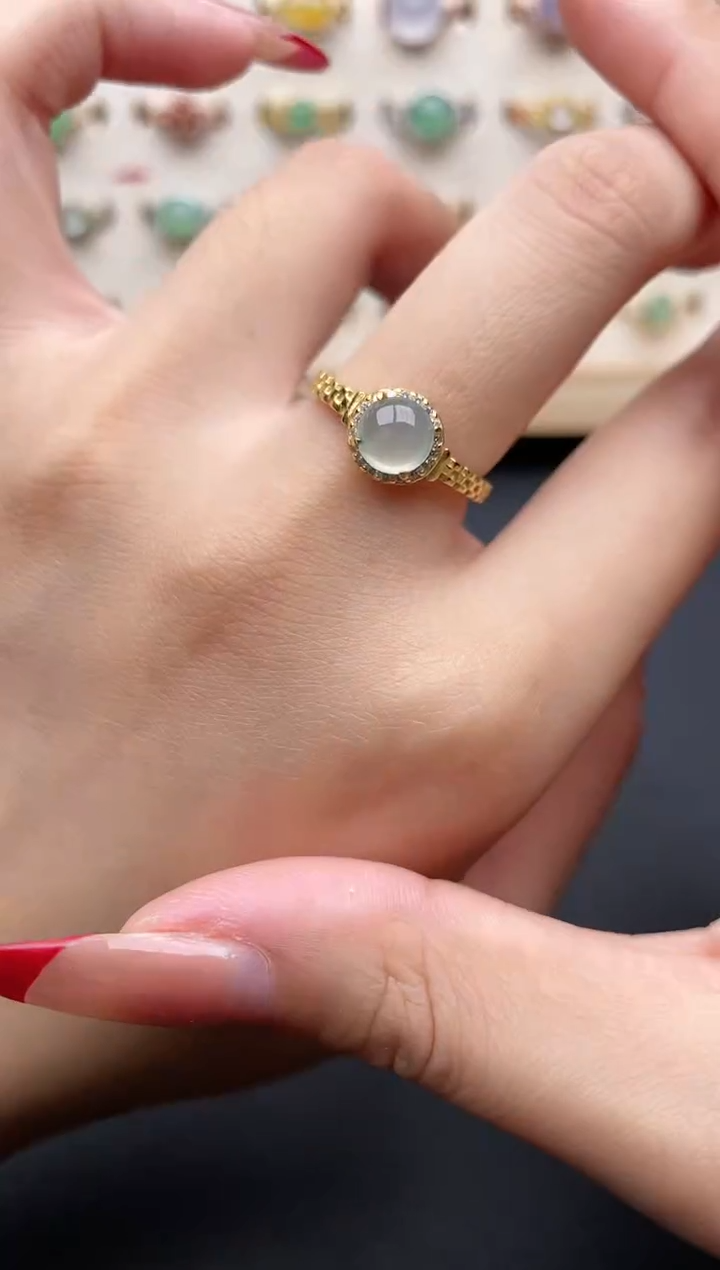 【闪购商品】翡翠戒指银S925镶嵌一物一证一礼盒