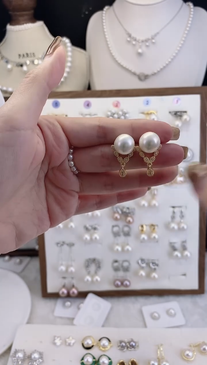 银S925镶嵌耳饰淡水珍珠00040圆珠默认微瑕