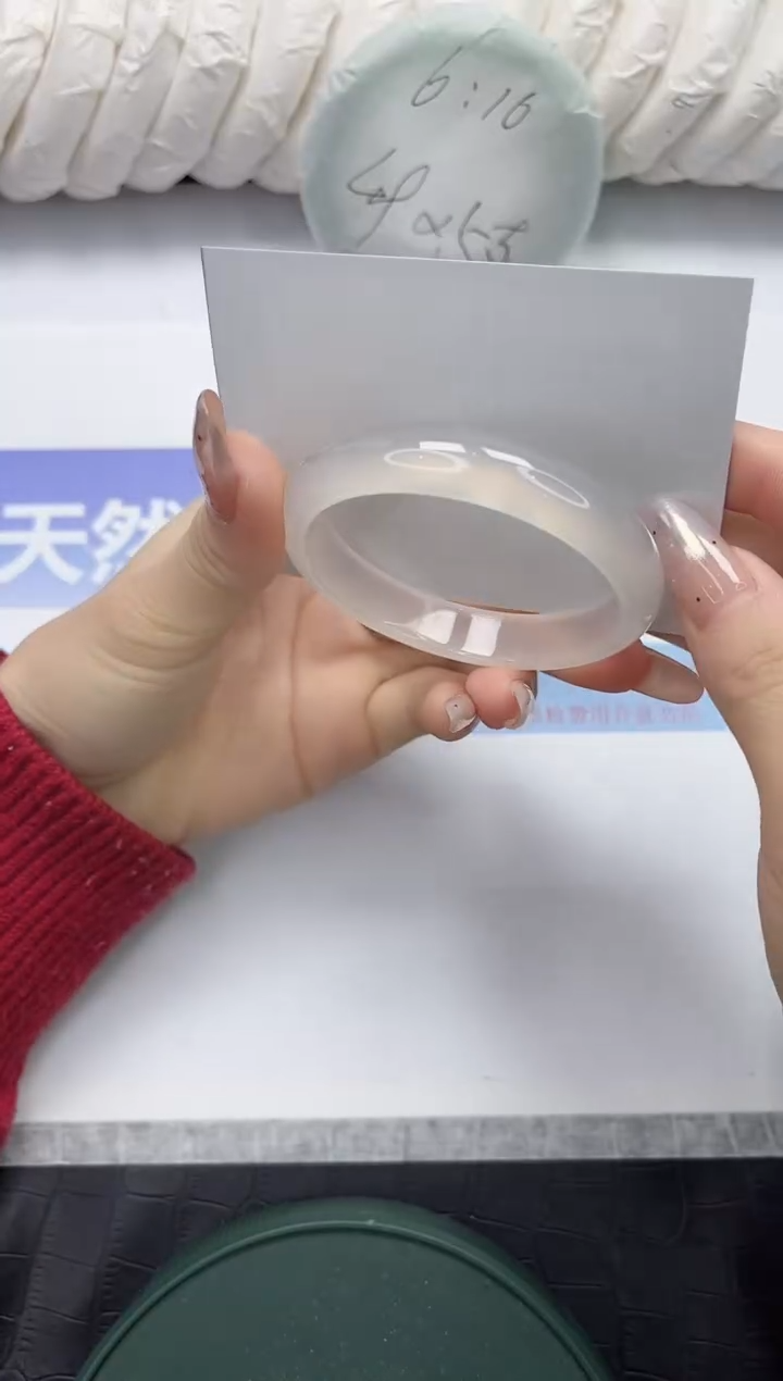 未镶嵌手镯石英质玉13-53.3