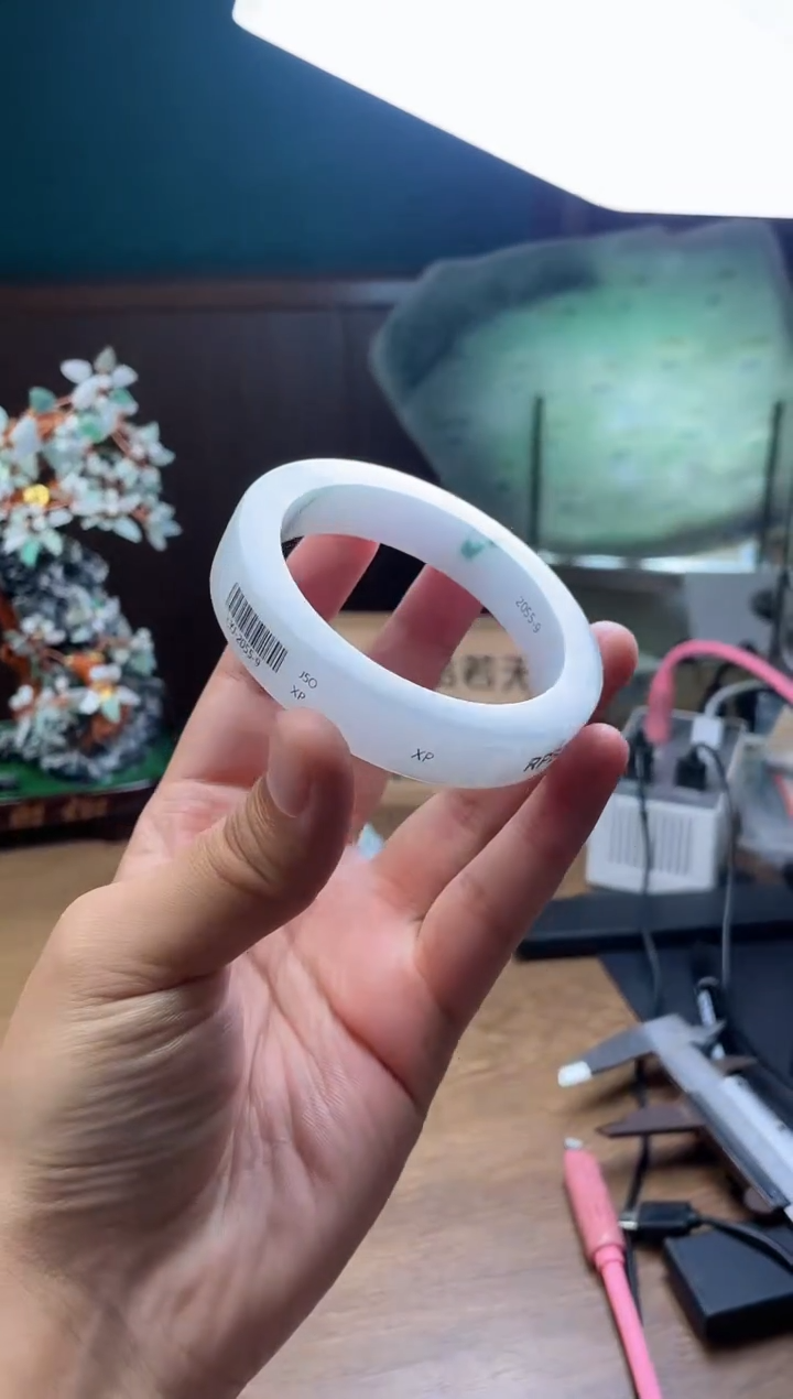 【闪购商品】定制翡翠手镯未镶嵌定制