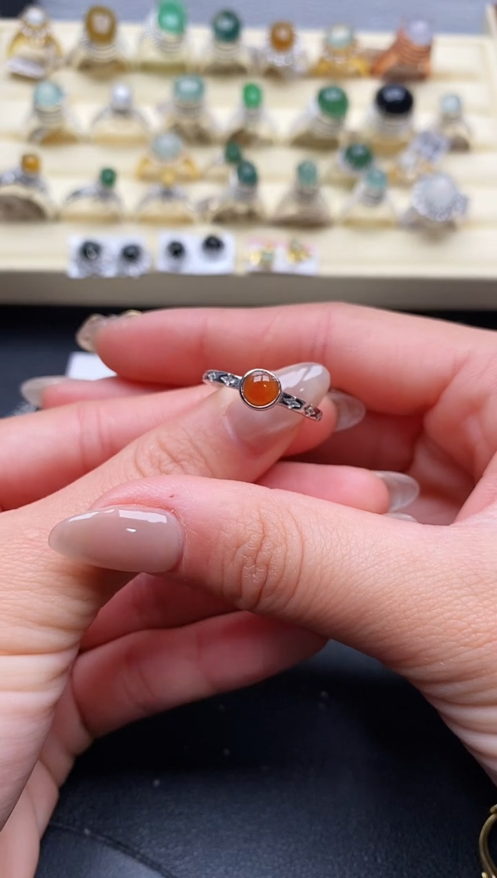 【闪购商品】翡翠戒指银S925镶嵌缅甸翡翠3   2+1