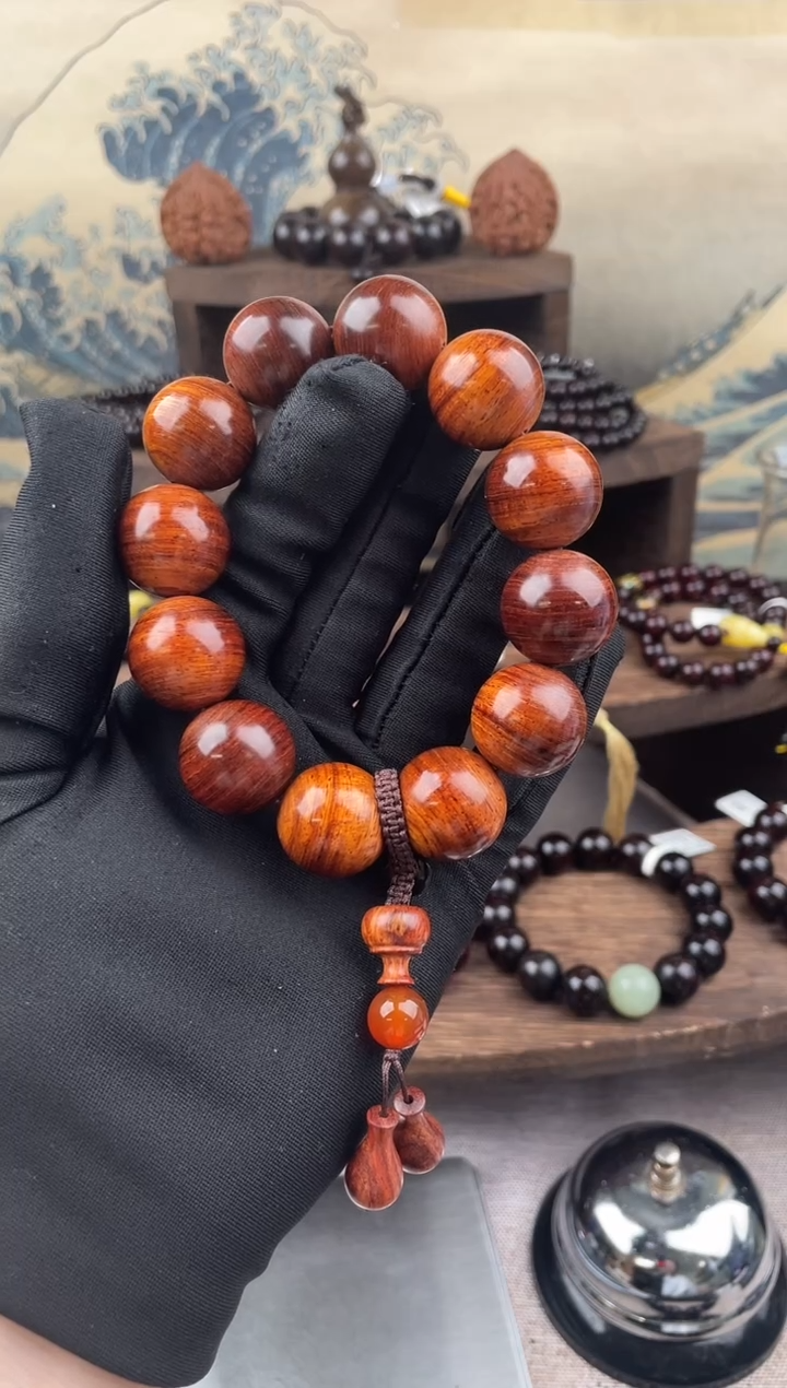 黄花梨/降香黄檀手串/手链海南黄花梨2.0*12山水纹