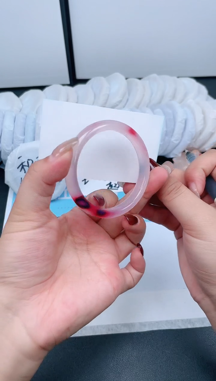 【闪购商品】石英质玉手镯未镶嵌123-54.3