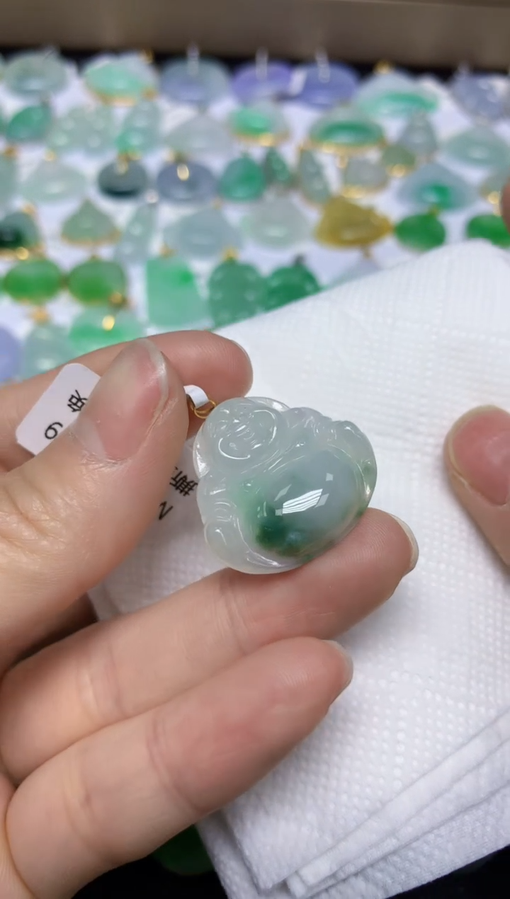 【闪购商品】翡翠挂件18K金镶嵌 天然翡翠A货
