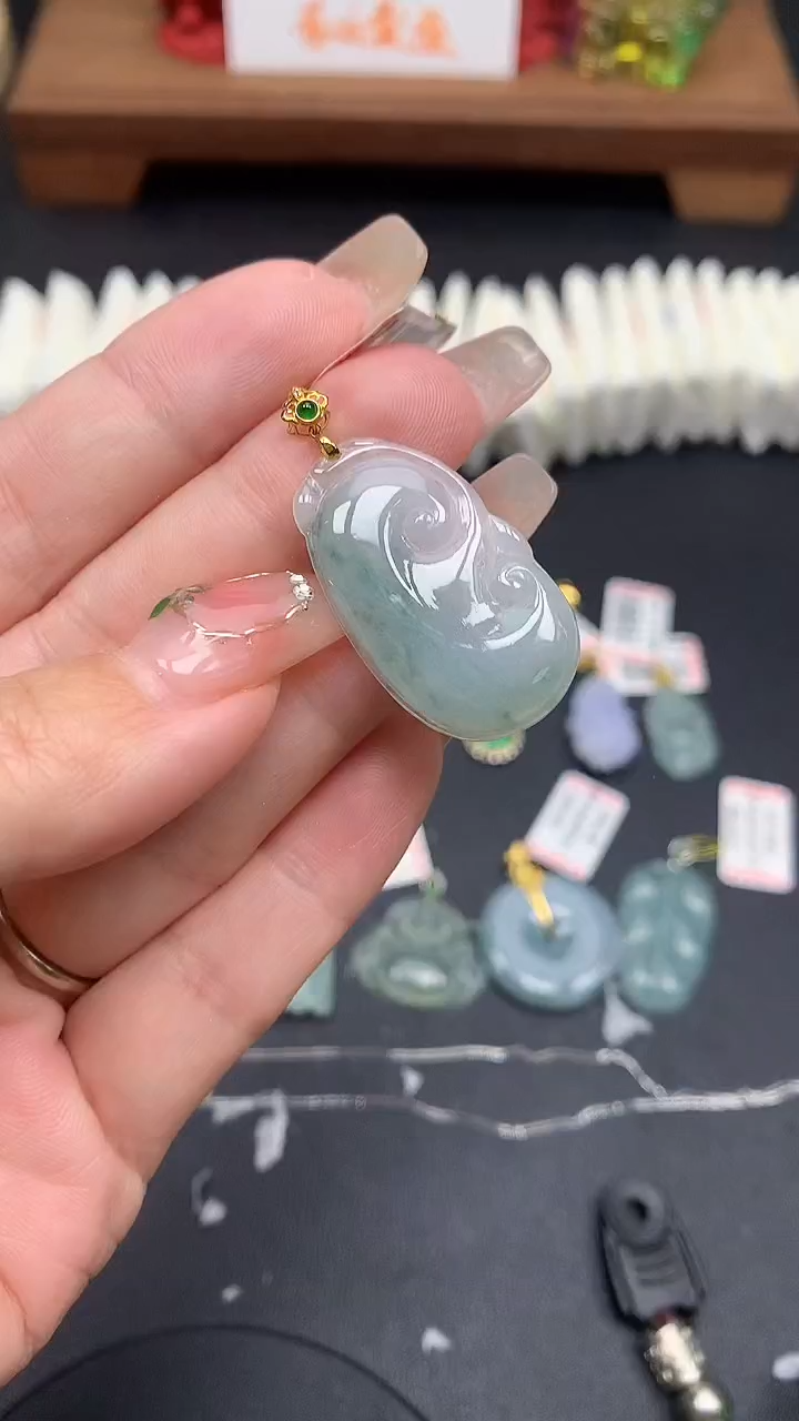 【闪购商品】翡翠吊坠(不含链)18K金镶嵌MS160484