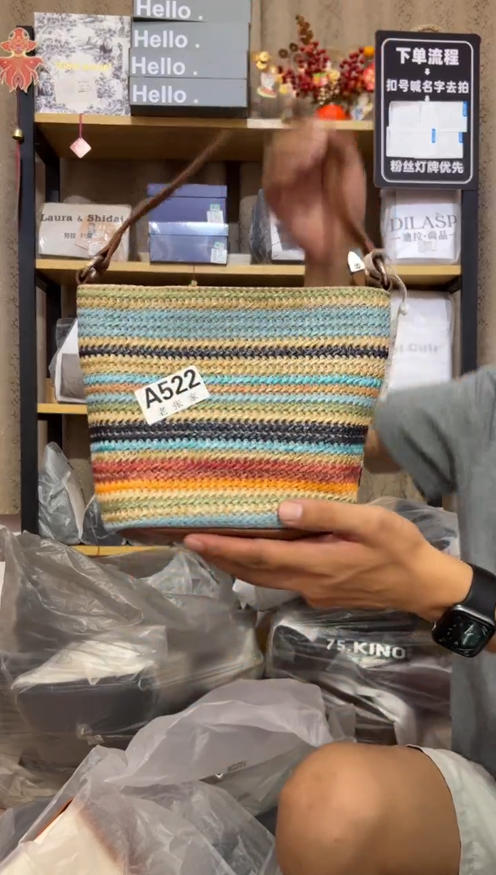 小牛剖层皮革老张家女包522