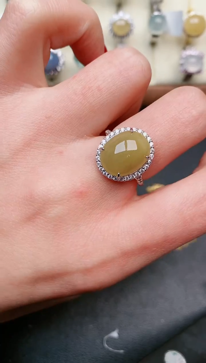 【闪购商品】翡翠戒指银S925镶嵌....