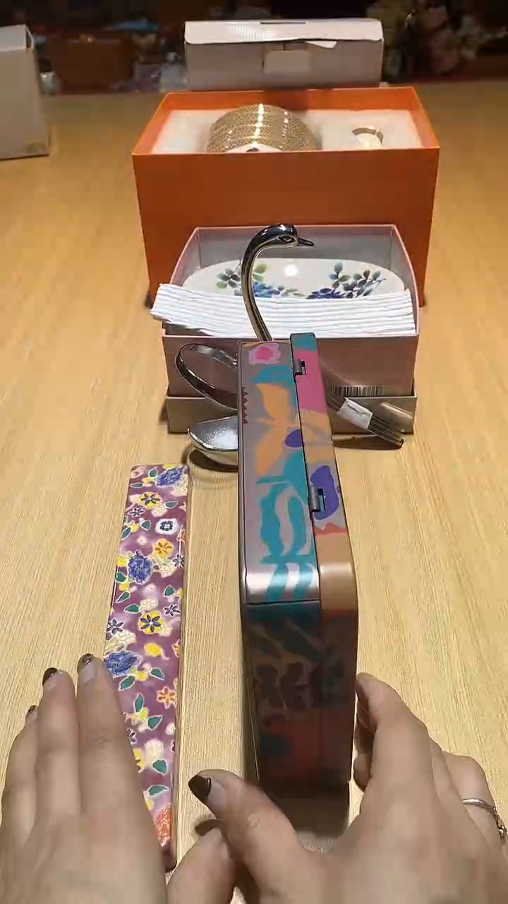 【闪购商品】瓷片锅碗瓢盆一件不剩