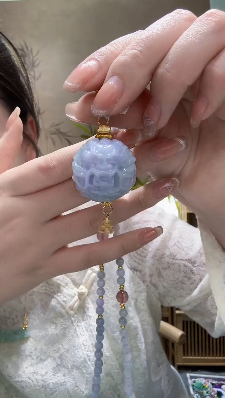 翡翠未镶嵌颈饰吊坠