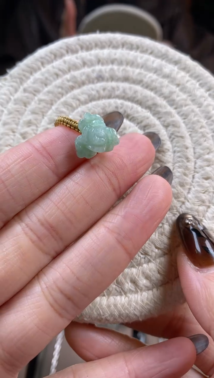 颈饰未镶嵌翡翠净货15334