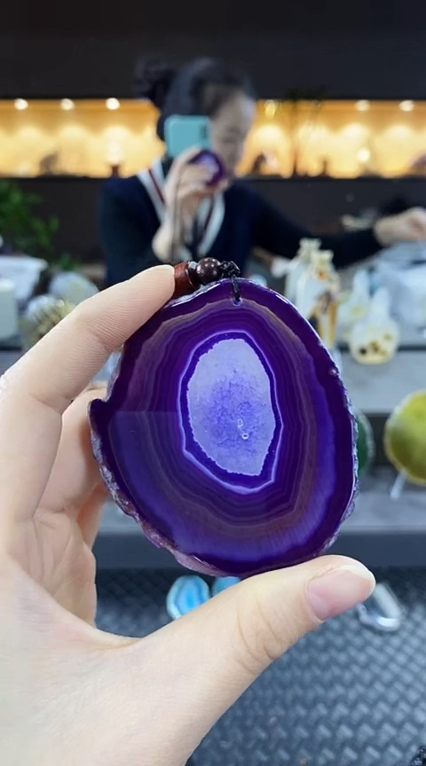 未镶嵌颈饰玛瑙/玉髓夜*人玛瑙