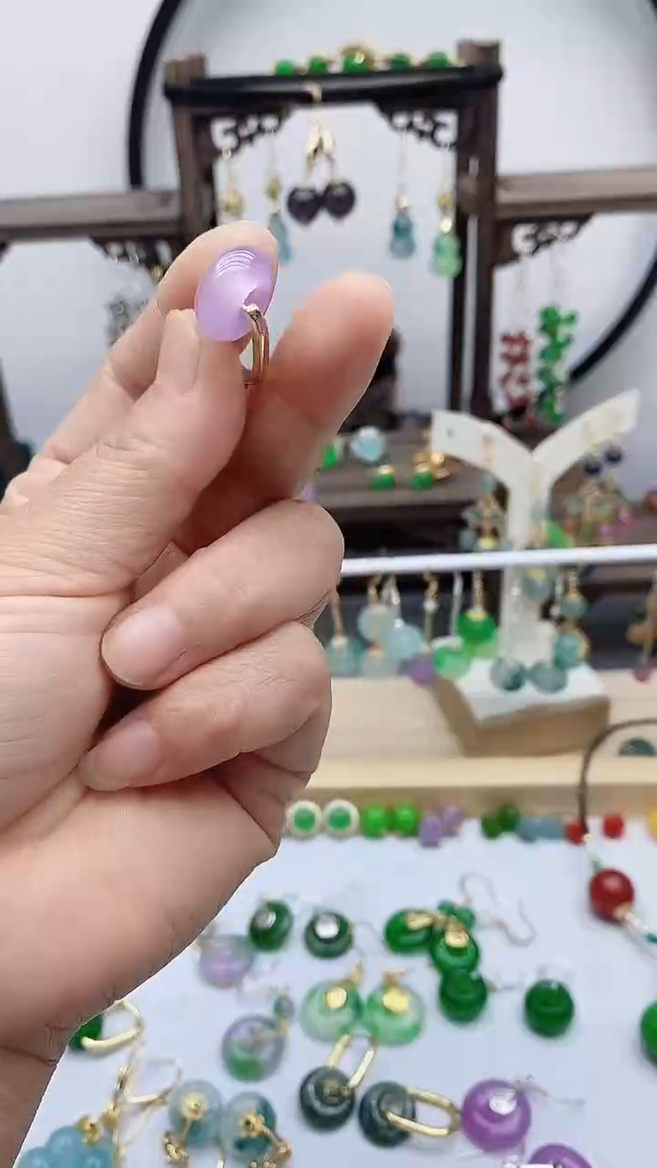 14K金镶嵌石英质玉（天山翠）耳饰45