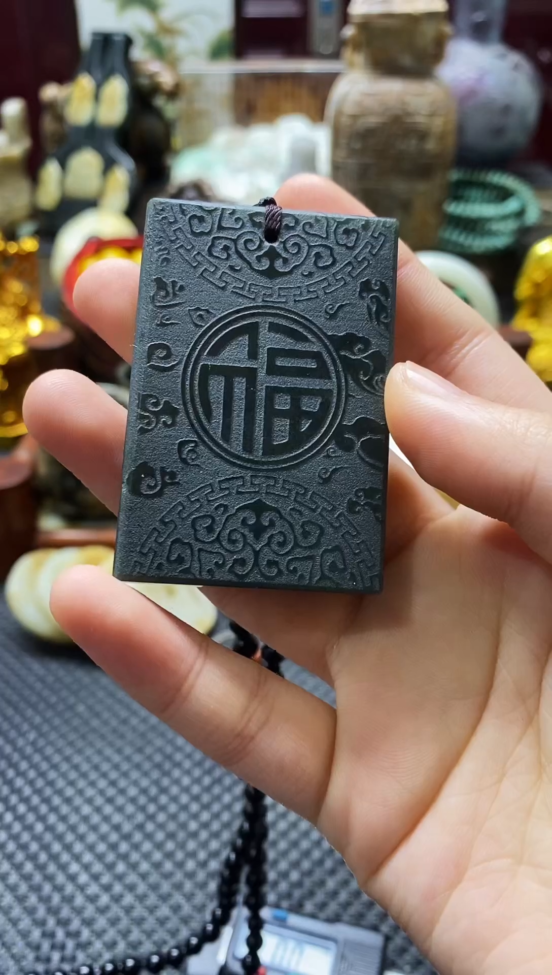 未镶嵌和田玉挂件1