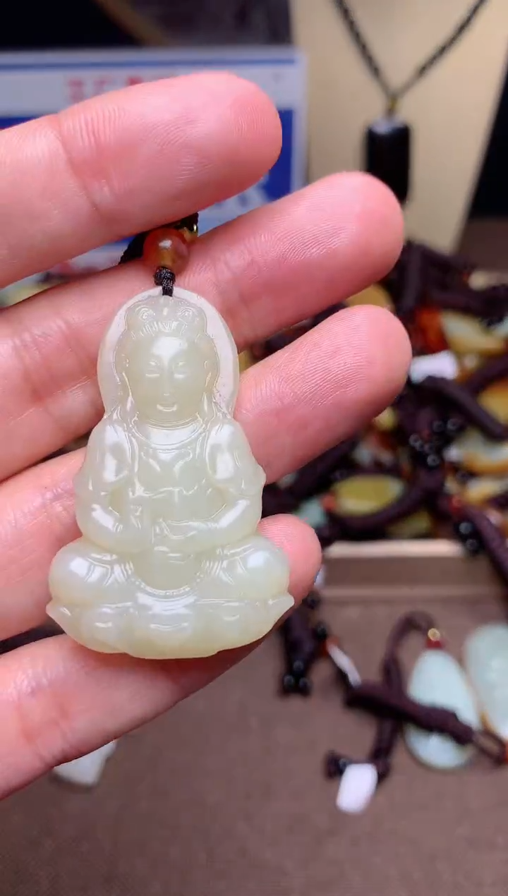 【闪购商品】和田玉颈饰未镶嵌1