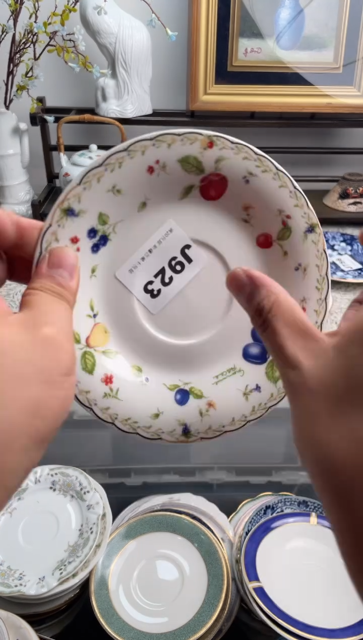 瓷片见**朴923-J-          