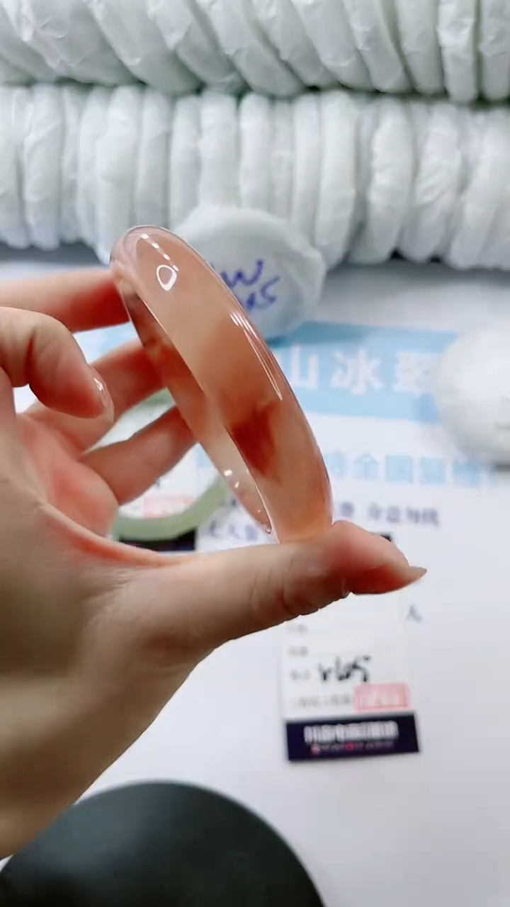 【闪购商品】石英质玉手镯未镶嵌多样性发货V105-62