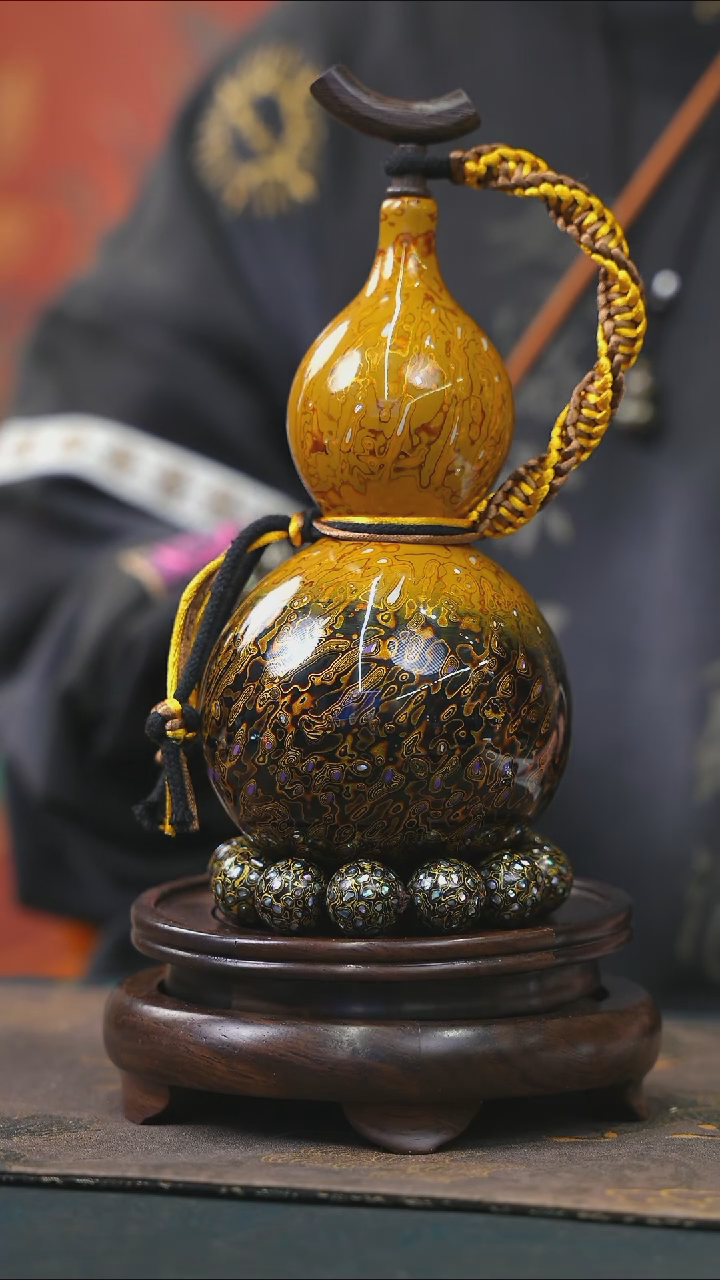 【闪购商品】YC168漆艺酒葫芦不包手串及旋转底座