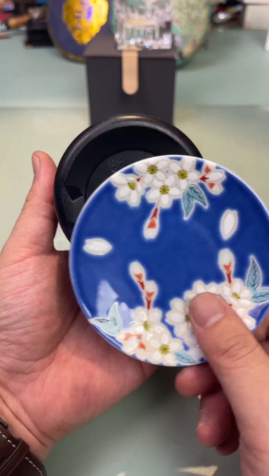 【闪购商品】瓷片洗发黑