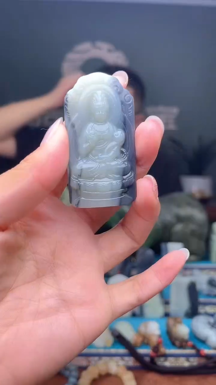 未镶嵌和田玉挂件1
