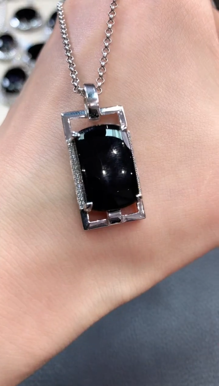 【闪购商品】翡翠项链18K金镶嵌m89不退换