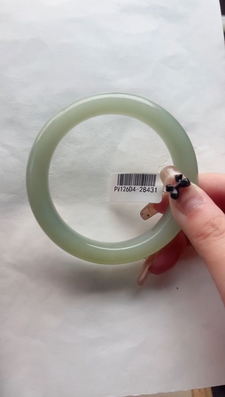 和田玉未镶嵌手镯60+