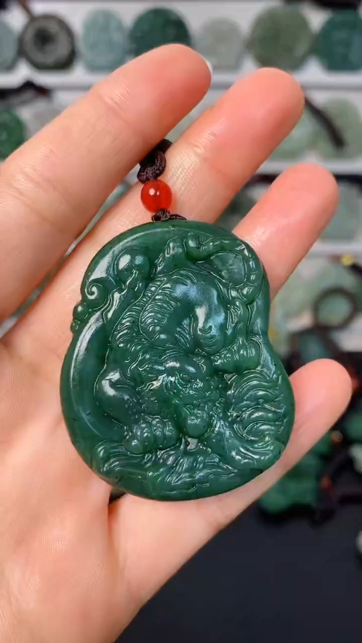 【闪购商品】和田玉颈饰未镶嵌1