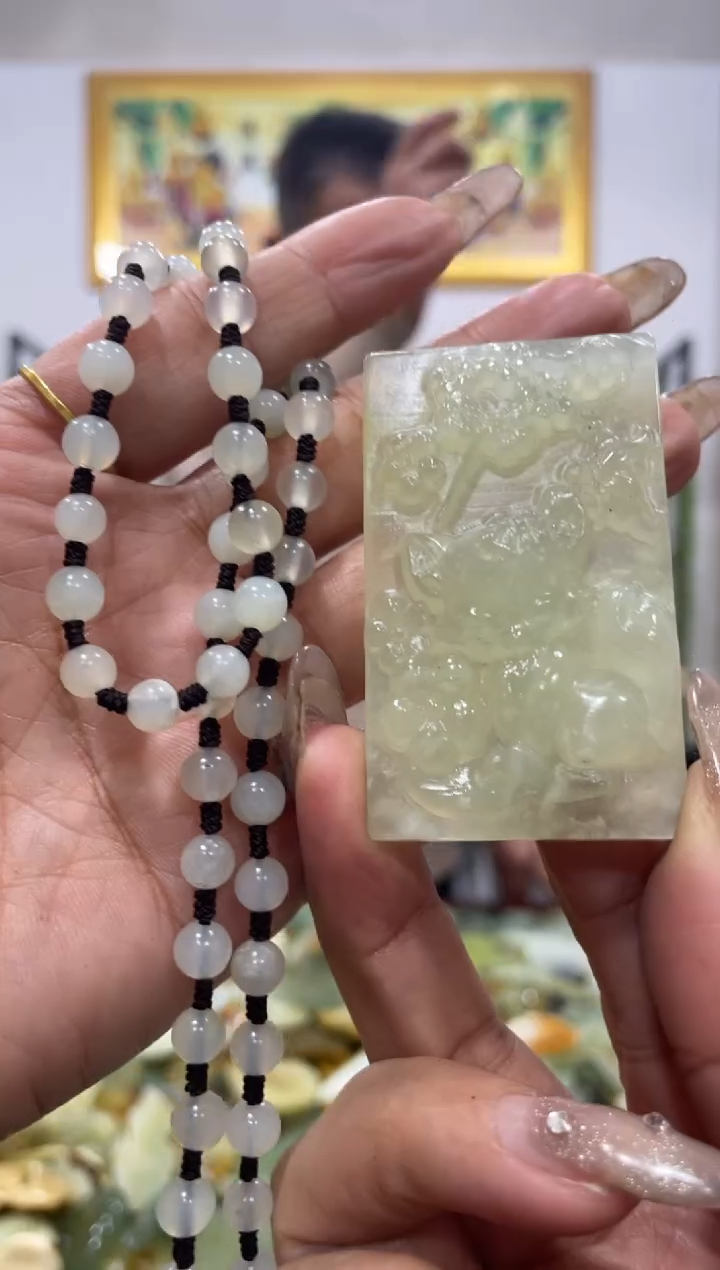 【闪购商品】岫玉吊坠未镶嵌           