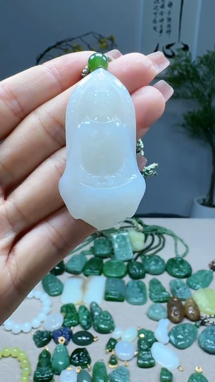 未镶嵌和田玉挂件1