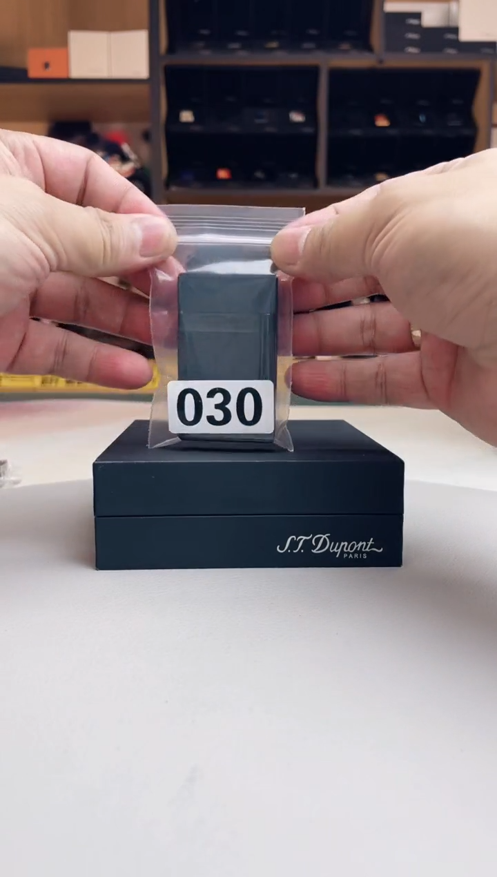 【黑屋奢品】打火机专用编码030