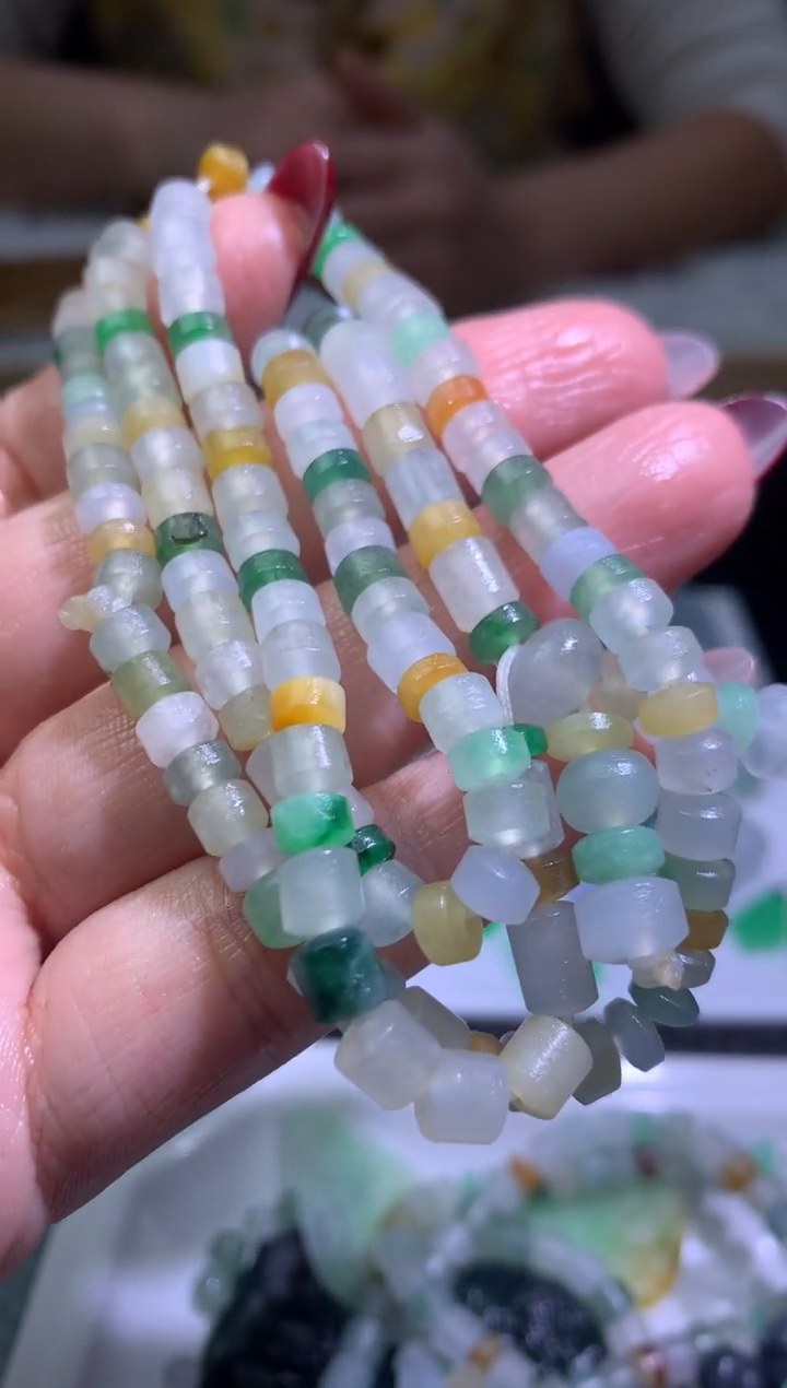 【闪购商品】定制翡翠未镶嵌毛货