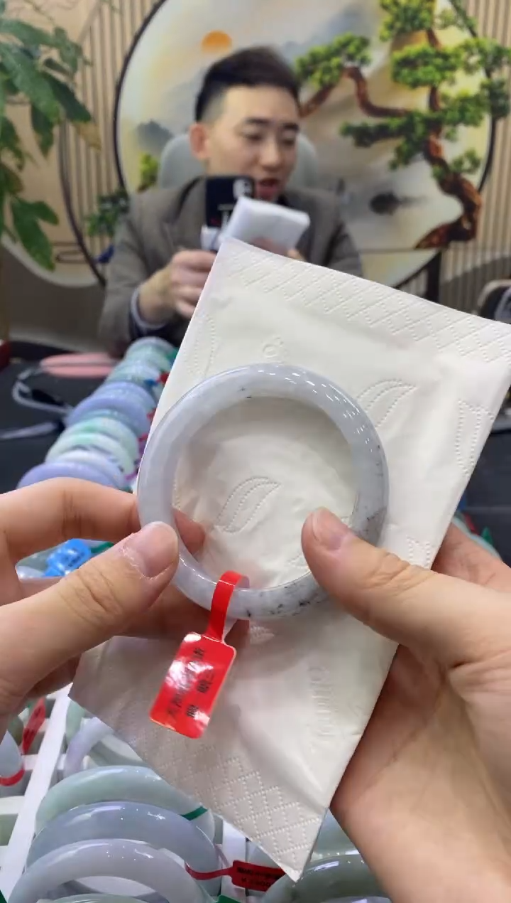 未镶嵌手镯翡翠4311