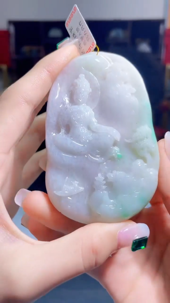 【闪购商品】翡翠吊坠(不含链)未镶嵌A46