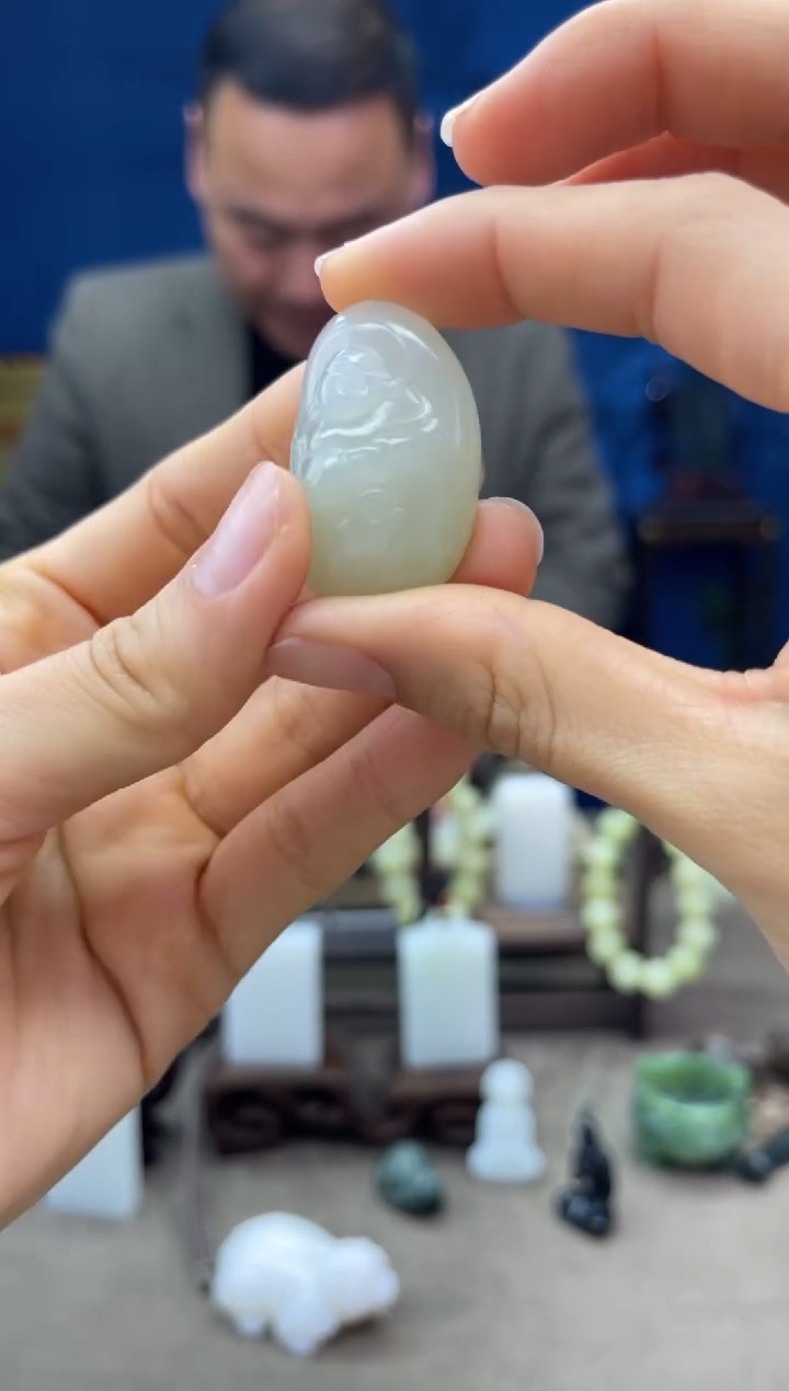 【闪购商品】和田玉颈饰未镶嵌1