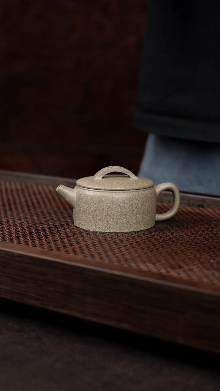 【闪购商品】紫砂茶壶青段汉瓦{小}
