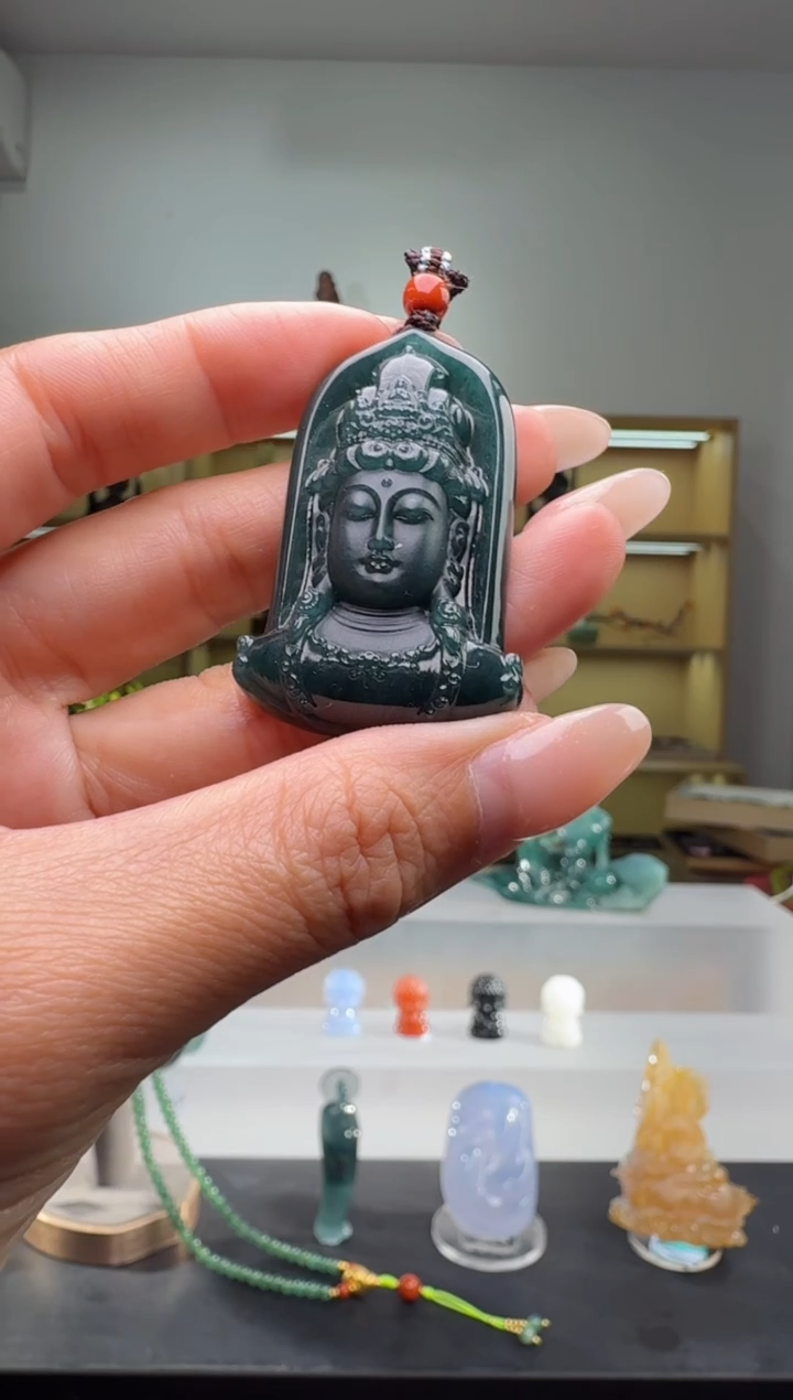 吊坠(不含链)未镶嵌翡翠观音